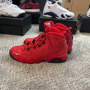 Jordan’s youth size boys 6